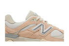 New Balance 9060 'Vintage Rose Sea Salt' – view 3