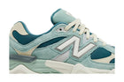 New Balance 9060 'New Spruce Salt Marsh' – view 3