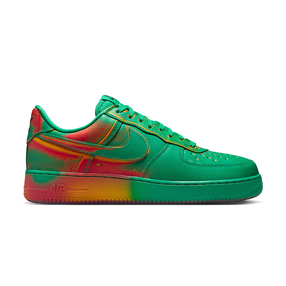 Nike Air Force 1 Retro Spray Paint Stadium Green lateral view