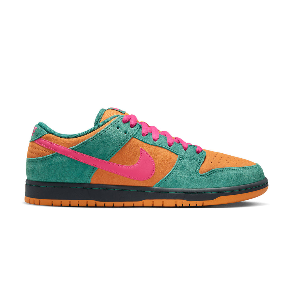 SB Dunk Low Watermelon - side view