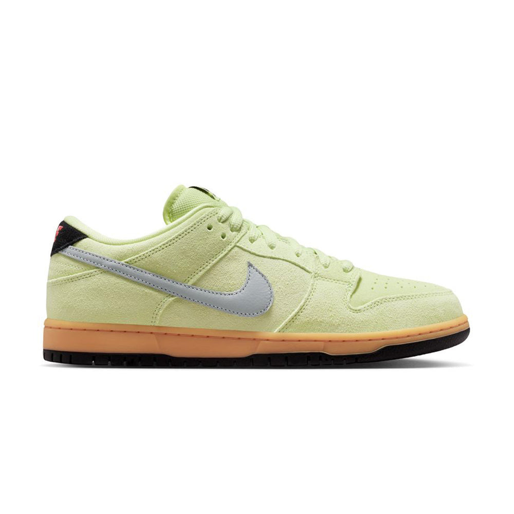 SB Dunk Low Pro Prm Verdugo Mountain - side view