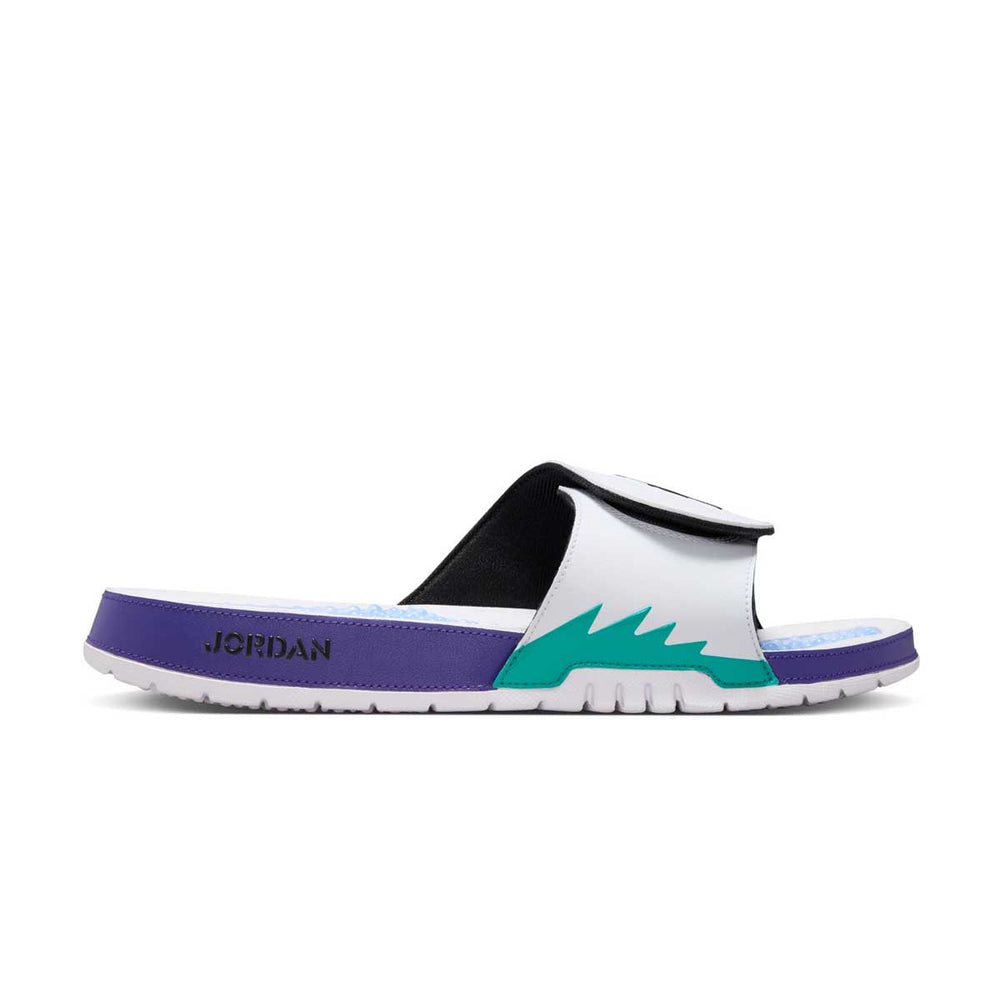 Jordan Brand Hydro V Retro White New Emerald - Side View