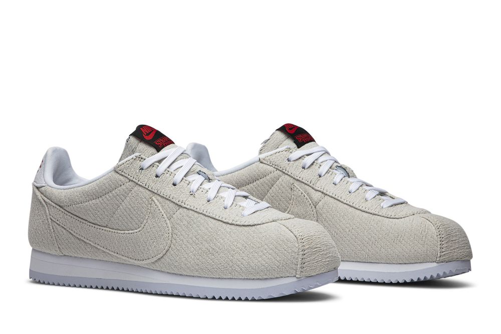 Stranger Things x Nike Classic Cortez QS 'Upside Down'