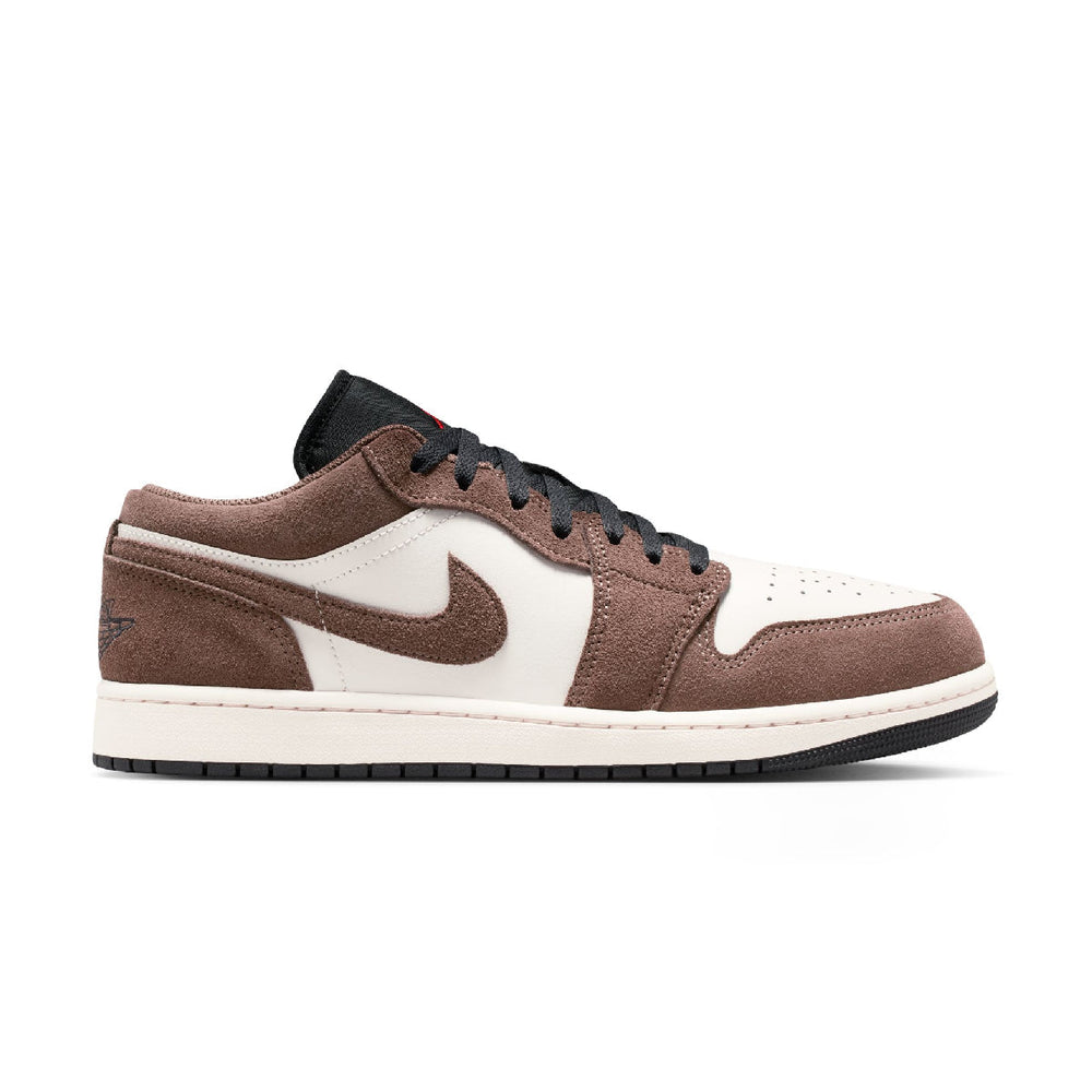 Air Jordan 1 Low Palomino - side view