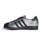adidas Originals Wmns Superstar 82 'Metallic Silver Black'