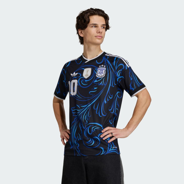 Argentina 26 Away Messi Jersey - Side
