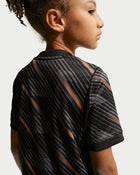 FFF 2026 Stadium Goalkeeper Older Kids' Nike Dri-FIT Football Replica Short-Sleeve Shirt (IB5134-010)