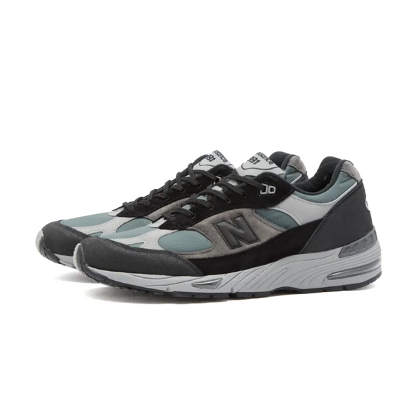 New Balance MADE in UK 991v1 'Black and Grey'