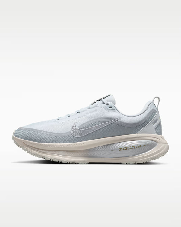 Nike Vomero 18 GORE-TEX Men's Waterproof Running Shoes (HQ7001-003)