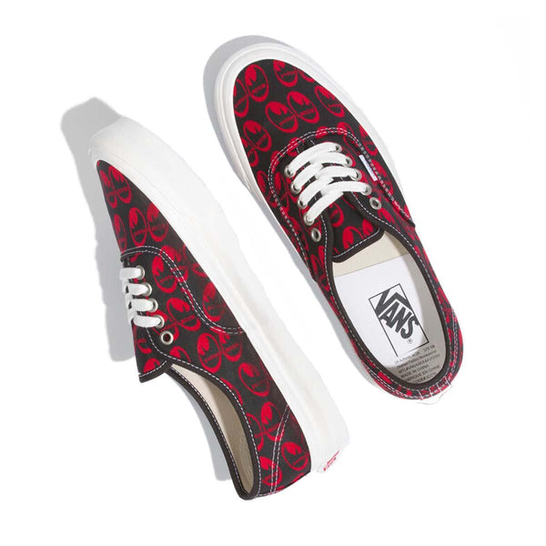 Vans Mooneyes Anaheim Factory Authentic 44 DX - Angled View