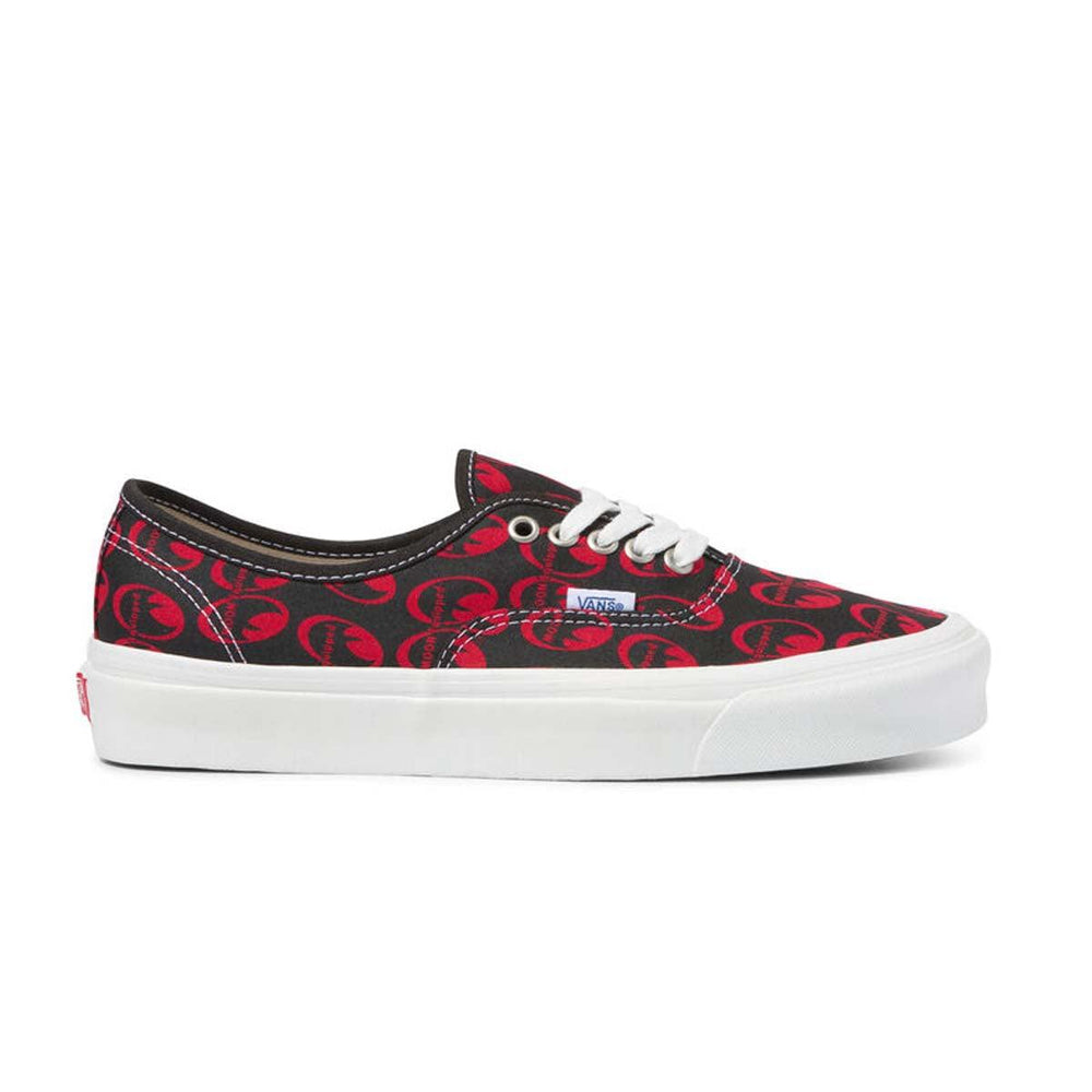 Vans Mooneyes Anaheim Factory Authentic 44 DX - Side View