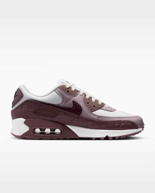 Nike Air Max 90 Women's Shoes (IM3110-500)