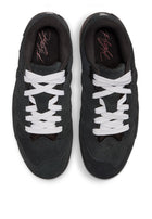 Jordan Session Shoes