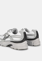 Nike Initiator Running Shoe 'White/Mtlc Cool Grey-Lt Smoke Grey-Black'