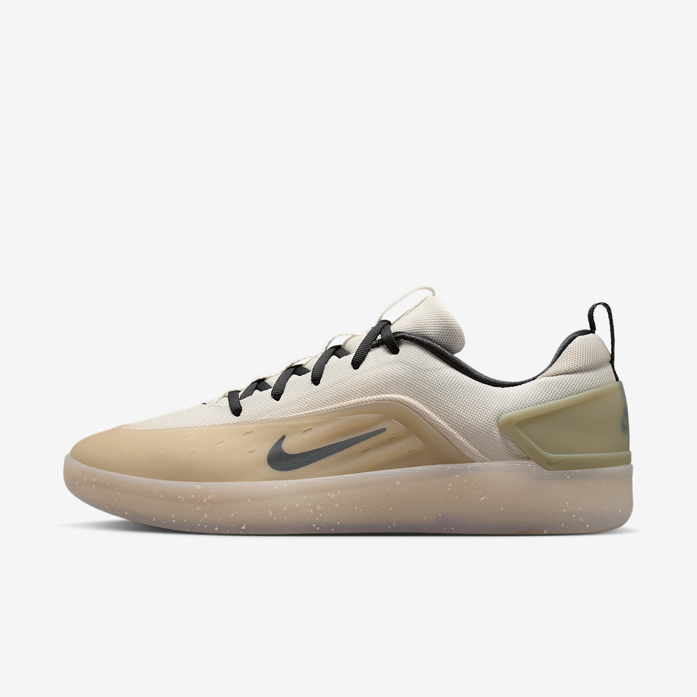 Nike SB Zoom Nyjah 4 Desert Khaki