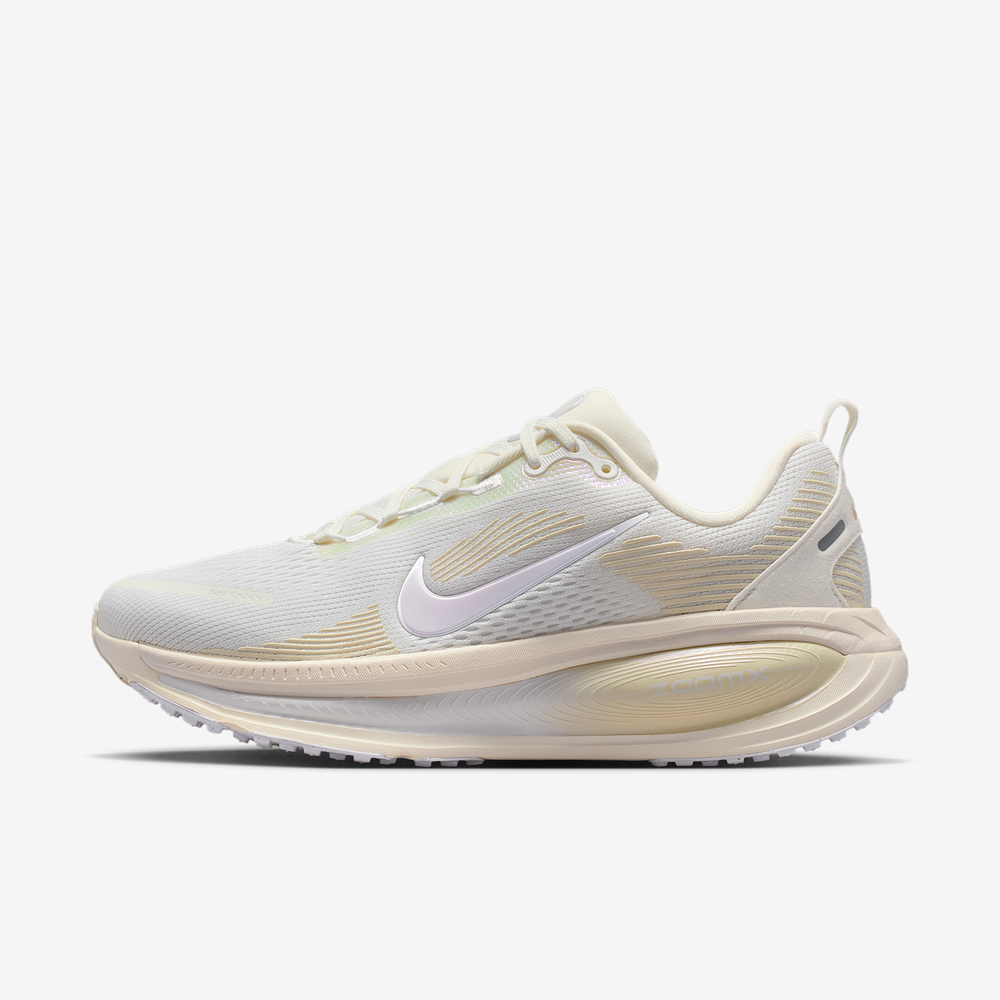 Nike Vomero 18 'Summit White Chalk' (W)